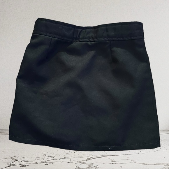 French Toast Girls School Uniform Adjustable Waist 2-Tab Scooter Size 5 - Picture 2 of 3